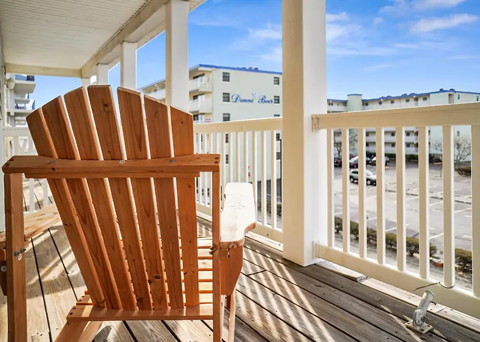 Ferienhaus Spacious 3-bedroom Ocean Block Townhome In Ocean Steps From The & Attractions