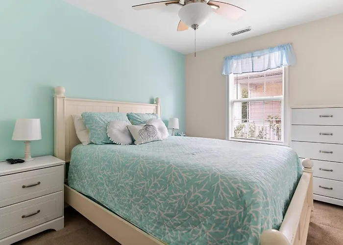 Spacious 3-bedroom Ocean Block Townhome In Ocean Steps From The & Attractions Ocean Stadt