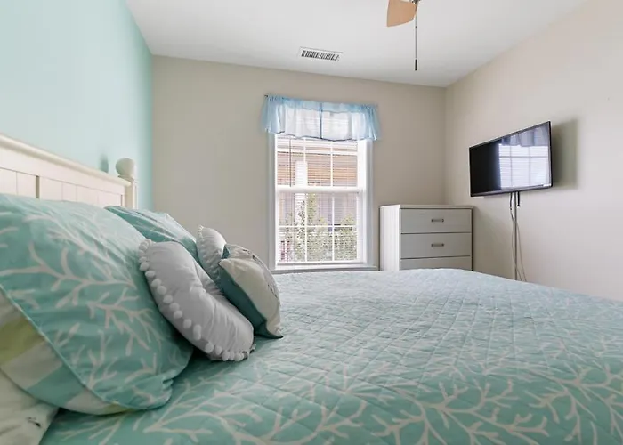 Ferienhaus Spacious 3-bedroom Ocean Block Townhome In Ocean Steps From The & Attractions