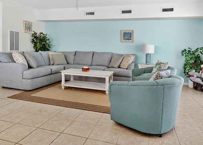 Spacious 3-bedroom Ocean Block Townhome In Ocean Steps From The & Attractions Ferienhaus *